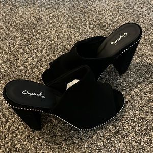 Never worn black peep toe size 8